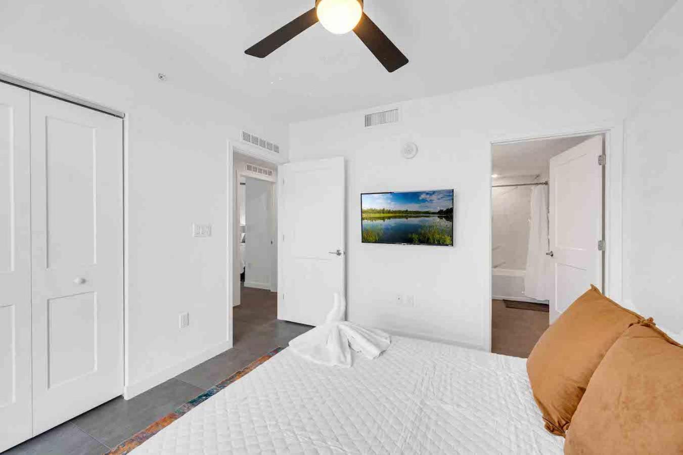 Amazing 3 Bed Unit In Dwntwn Miami With Free Parking Lägenhet Exteriör bild