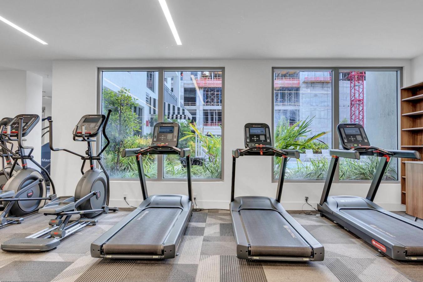 Amazing 3 Bed Unit In Dwntwn Miami With Free Parking Lägenhet Exteriör bild