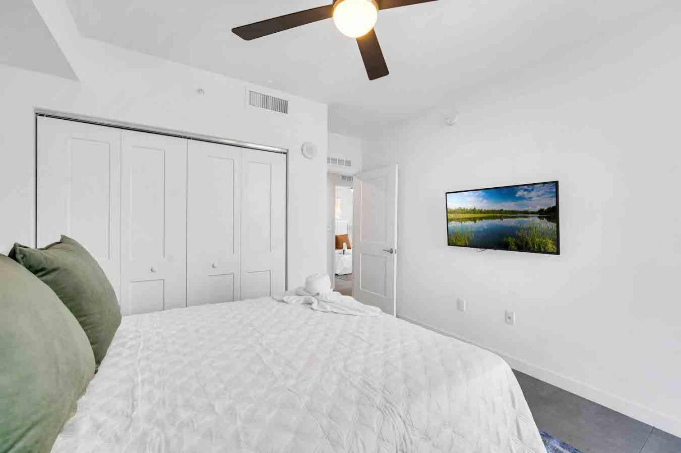 Amazing 3 Bed Unit In Dwntwn Miami With Free Parking Lägenhet Exteriör bild