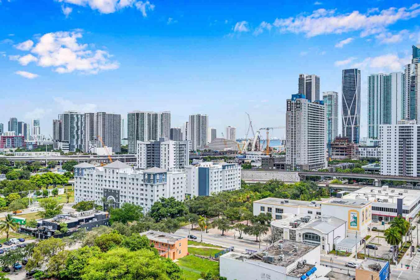 Amazing 3 Bed Unit In Dwntwn Miami With Free Parking Lägenhet Exteriör bild